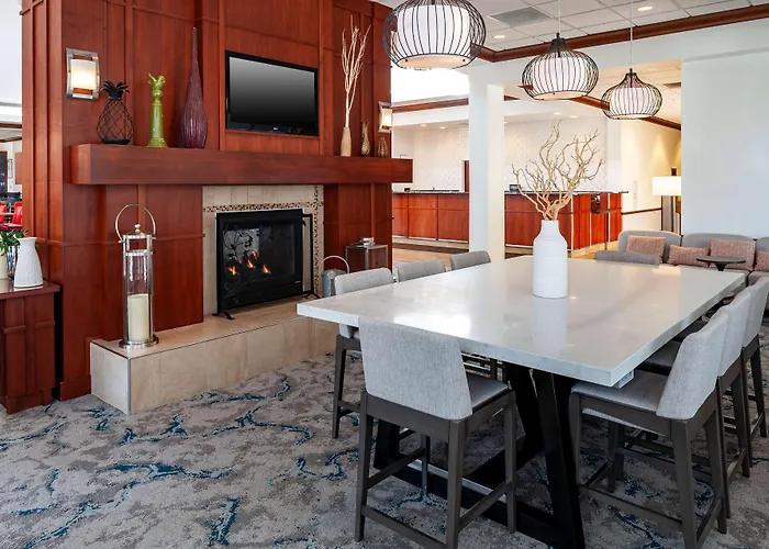 Hilton Garden Chicago O'hare Airport Hotel 3*