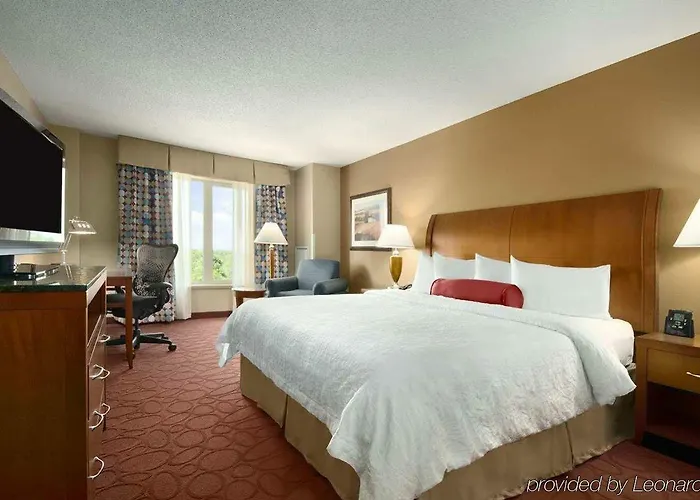 Hilton Garden Chicago O'hare Airport 3*